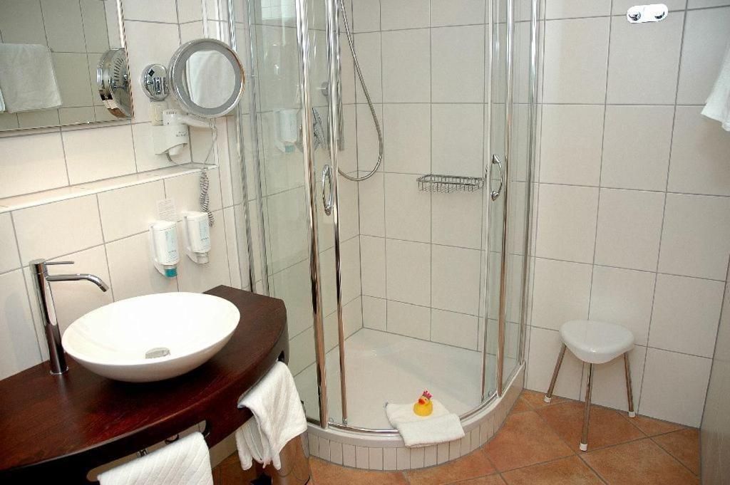 Landhaus Zum Falken Tauberzell Kamer foto